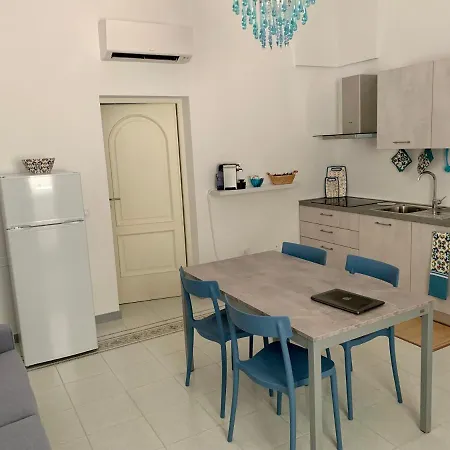 Intermezzo - Located In The Center Of Salento Equidistant From The 2 Seas